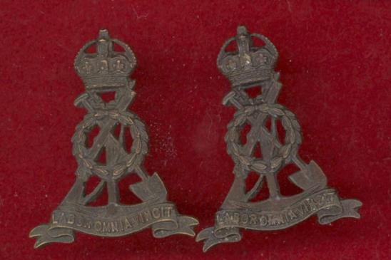 Labour Corps Officer's OSD collar badges