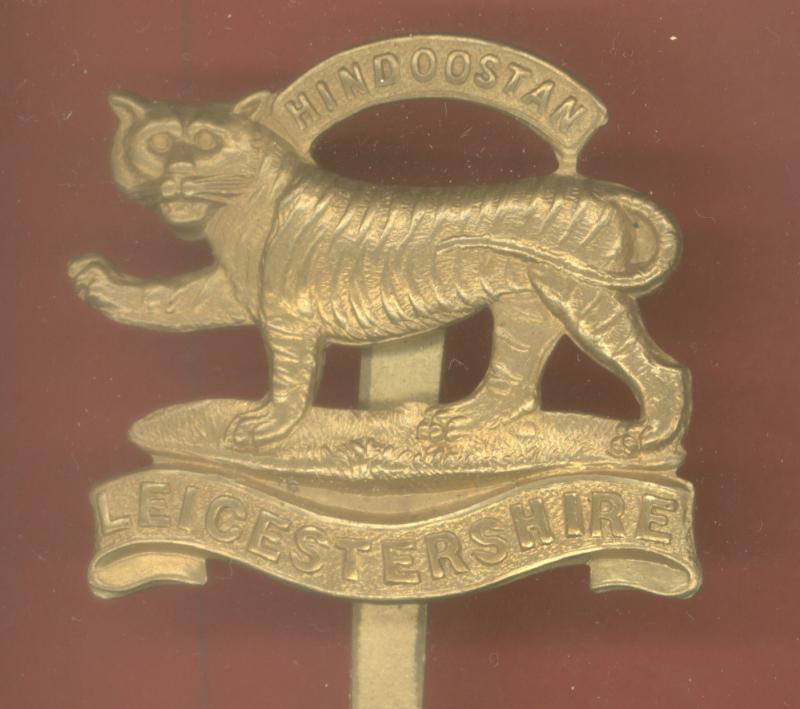 The Leicestershire Regiment WW1 economy issue cap badge