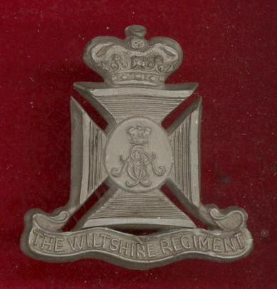 The Wiltshire Regiment WW2 plastic economy cap badge 