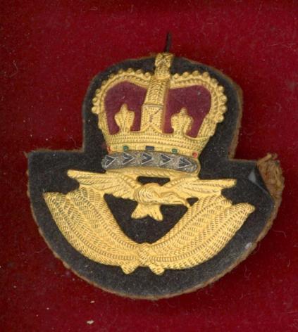 Royal Air Force Officer's forage cap badge