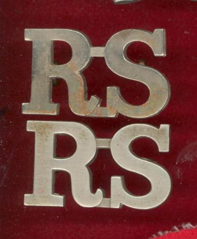 R-S Royal Scots shoulder titles