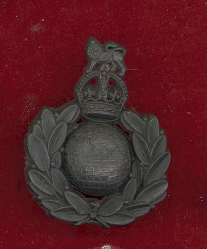 Royal Marines WW2 black plastic economy cap badge