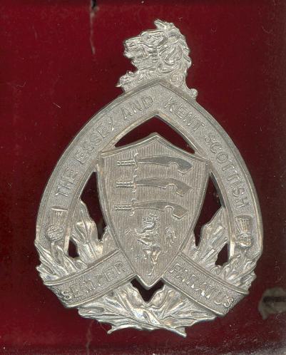 Canadian Essex & Kent Scottish OR's glengarry badge