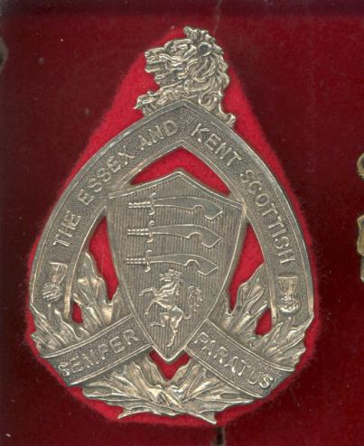 Canadian Essex & Kent Scottish OR's glengarry badge