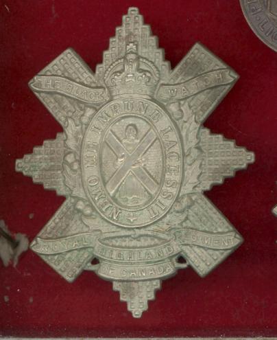 Canadian Black Watch Royal Highland Regt. of Canada glengarry badge