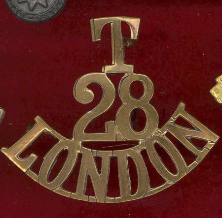 T / 28 / LONDON WW1 shoulder title