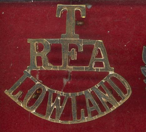 T / RFA / LOWLAND WW1 Officer's shoulder title