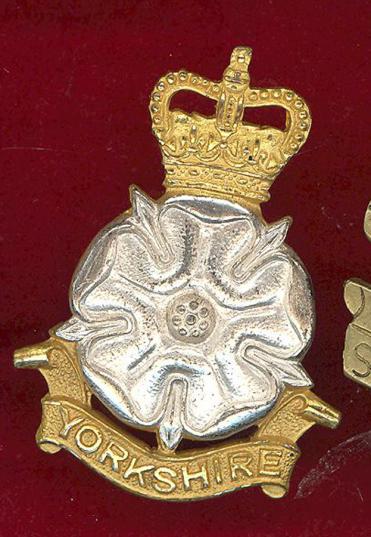 Yorkshire Brigade Officer's cap badge