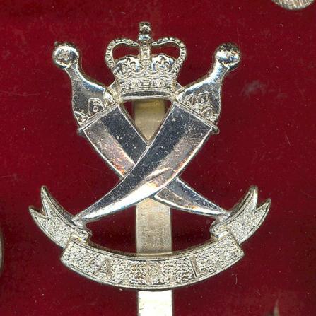 Aden Protectorate Levies staybright cap badge