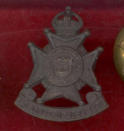 Indian Army ; Calcutta & Presidency Battalion cap badge