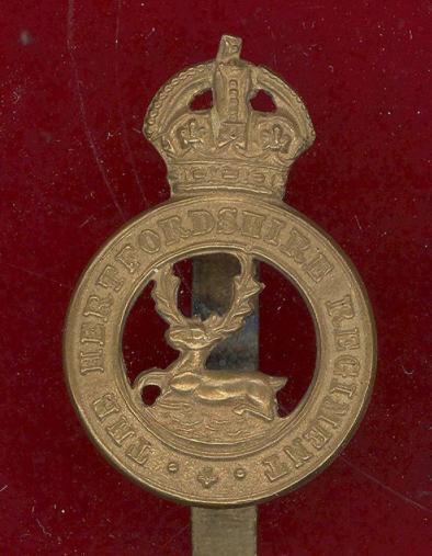 The Hertfordshire Regiment WW1  OR's cap badge