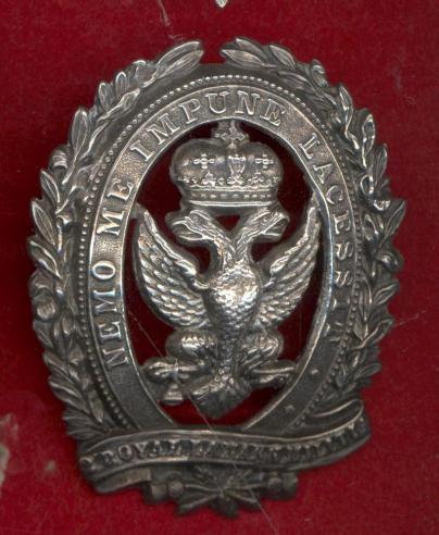 Scottish 2nd Royal Lanark Militia Victorian Officer's glengarry badge c.1860 