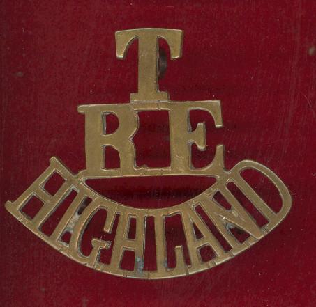 T / RE / HIGHLAND WW1 shoulder title