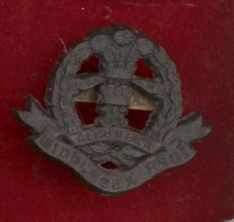 Middlesex Regiment WW2 plastic economy cap badge 