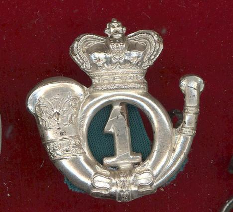 Scottish 1st Lanarkshire Rifle Volunteers Victorian Officer's field service cap badge