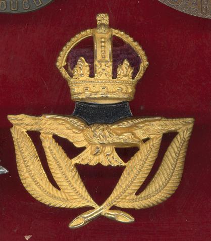 Royal Air Force WW2 Warrant Officer's cap badge