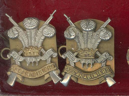 3rd Carabiniers OR's collar badges