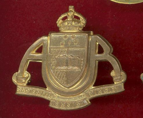 Australian Adelaide University Regiment cap badge