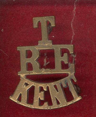 T / RE / KENT WW1 shoulder title