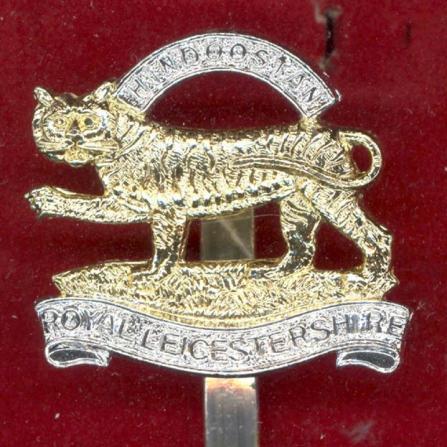 Royal Leicestershire Regt staybright beret badge 