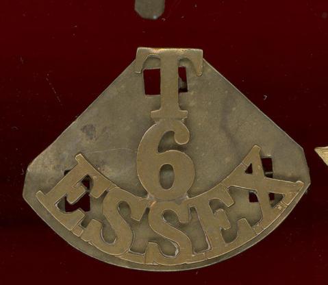 T / 6 / ESSEX WW1 shoulder title