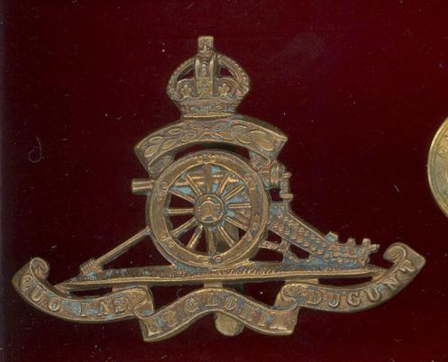 Territorial Royal Artillery Or's cap badge