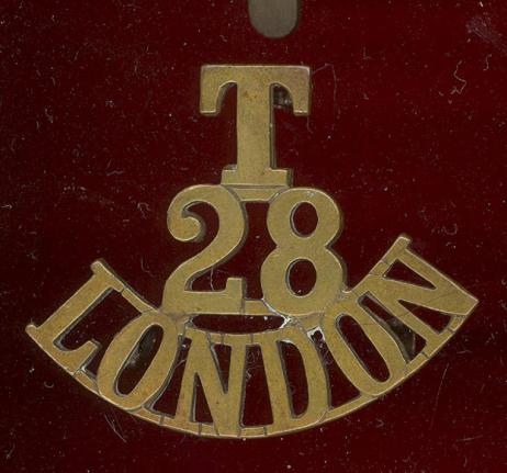 T / 28 / LONDON WW1 shoulder title