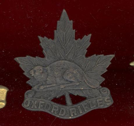 Canadian The Oxford Rifles WW2 cap badge