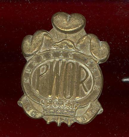 Canadian The Kingston Regiment WW2 cap badge