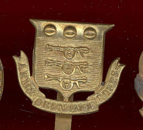 Army Ordnance Corps WW1 OR's cap badge