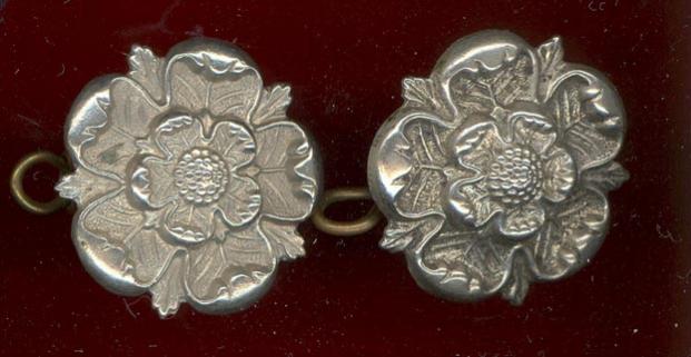 4th West York Militia Victorian collar badges 