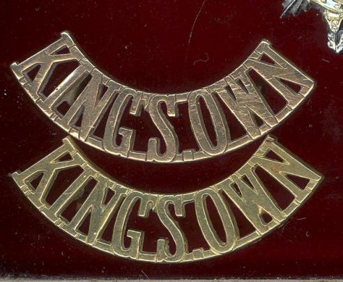 KING'S OWN  The King's Own Royal Regiment (Lancaster)shoulder titles 