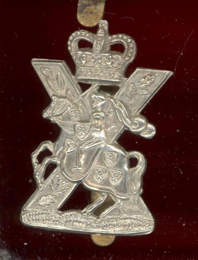 Fife & Forfar / Scottish Horse Yeomanry metal cap badge