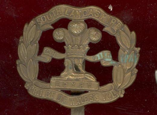 South Lancashire Regiment. WW1 economy issue cap badge 