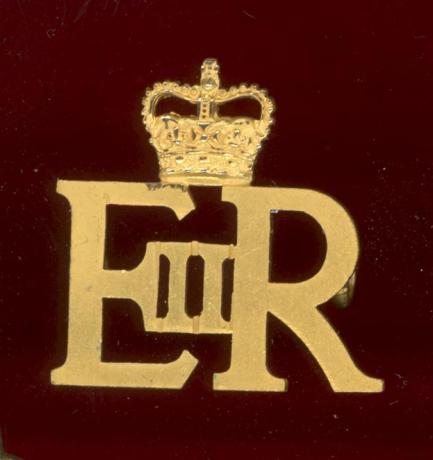 The Norfolk Yeomanry King's Own Royal Regiment EIIR Officer's cap badge