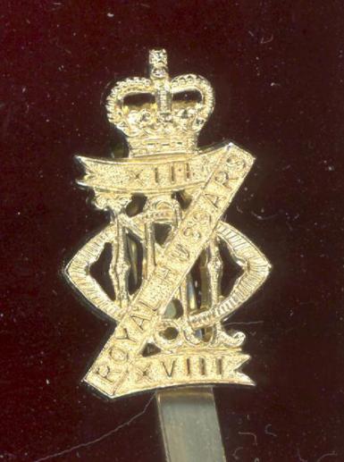 13th/18th Royal Hussars staybright cap badge