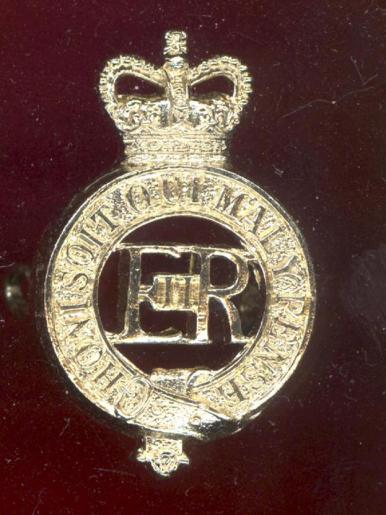  The Household Cavalry staybright cap badge