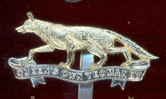 The Queen's Own Yeomanry staybright beret badge