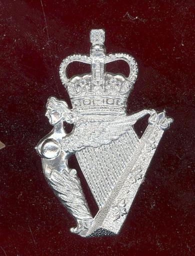 Royal Irish Regiment staybright cap badge