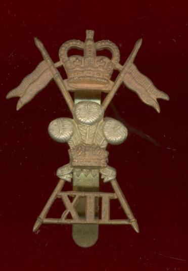 12th Royal Lancers cap badge