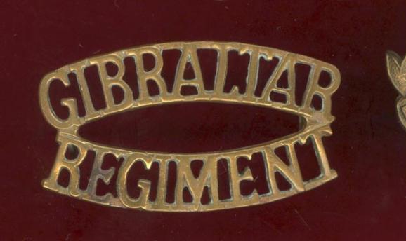 GIBRALTAR / REGIMENT shoulder title