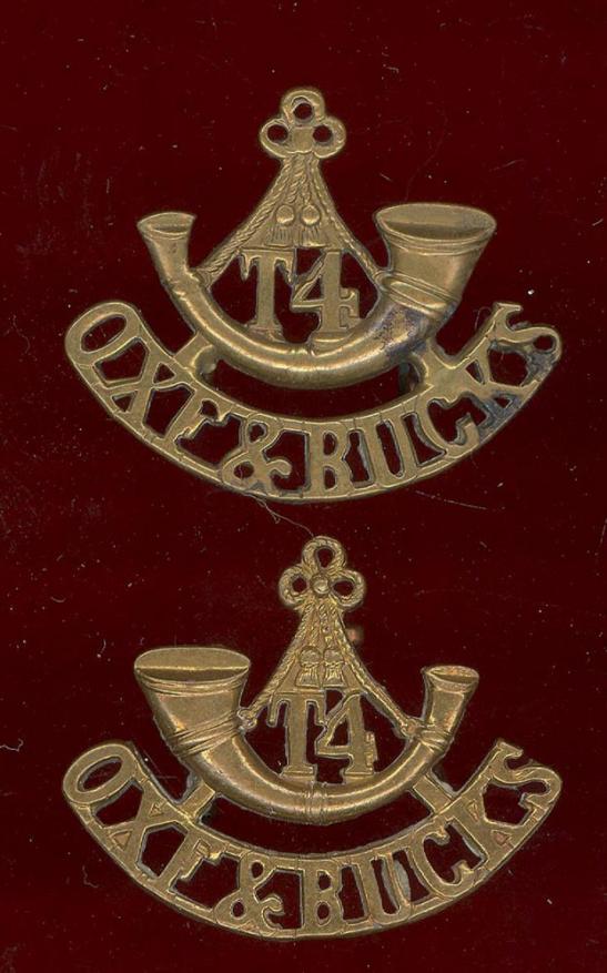 Bugle / T4 / OXF & BUCKS  WW1 shoulder titles