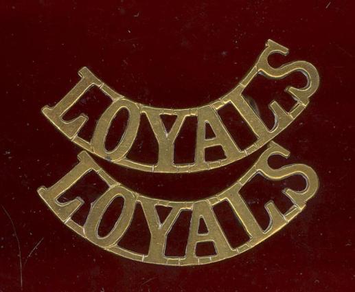 LOYALS The Loyal Regiment OR's shoulder titles