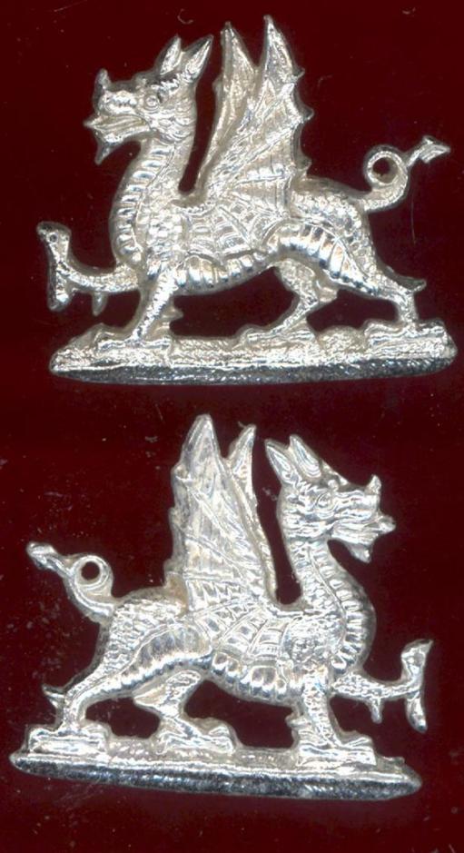 The Welch Regiment staybright collar badges