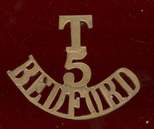 T / 5 / BEDFORD Regiment WW1 shoulder title