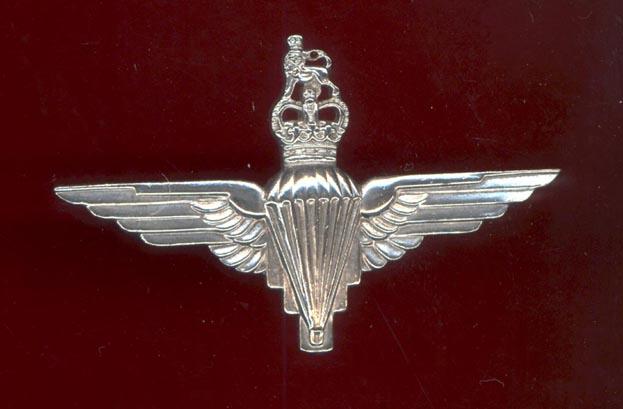 The Parachute Regiment Officer's beret badge