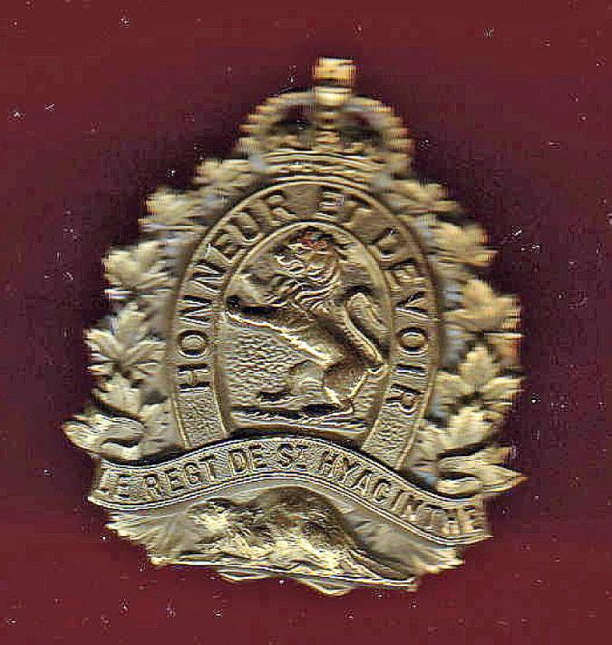 Canadian Le Regiment De St. Hyacinthe WW2  Cap Badge