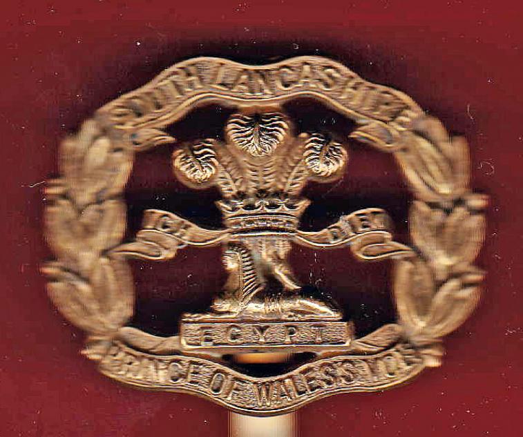 The South Lancashire Regiment WW1 brass economy cap badge