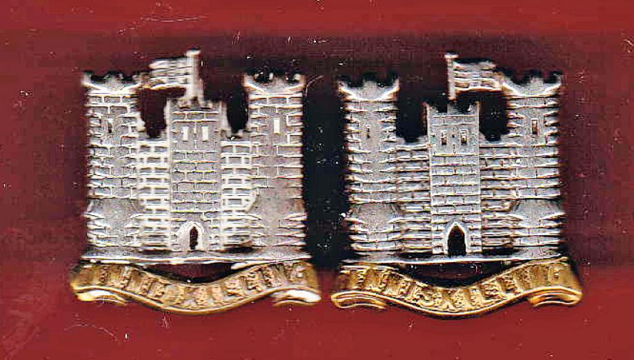 5th Royal Inniskilling Dragoon Guards Officer's collar badges