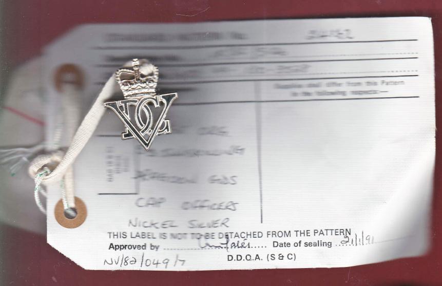 5th Royal Inniskilling Dragoon Guards Officer's cap badge on pattern card